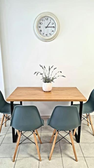 Ivanna Apartment เนอามูดาเนีย ภายนอก รูปภาพ